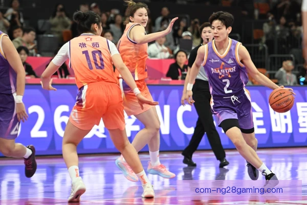 女篮全明星赛名额竞争，球员面临更大压力